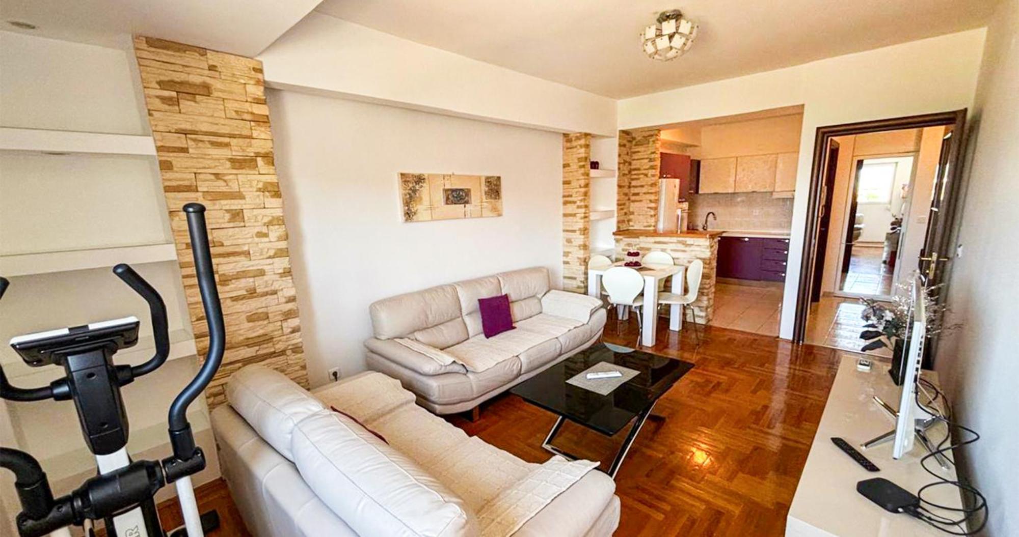 Stylish One Bedroom Appartamento Podgorica